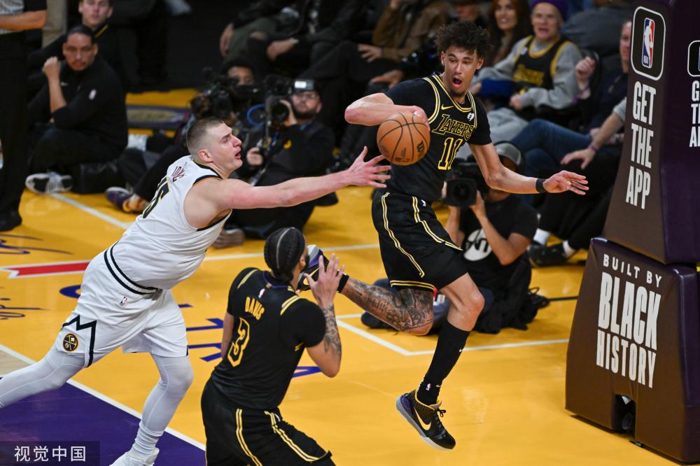 对贝蒂斯的 对贝蒂斯的