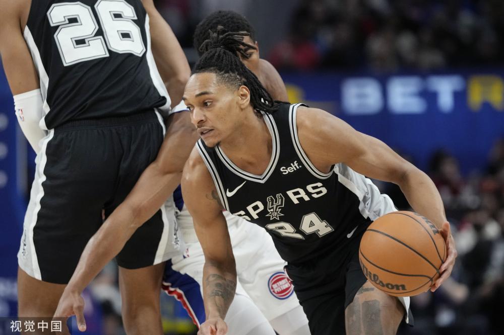 魔术队以坚 魔术队以坚